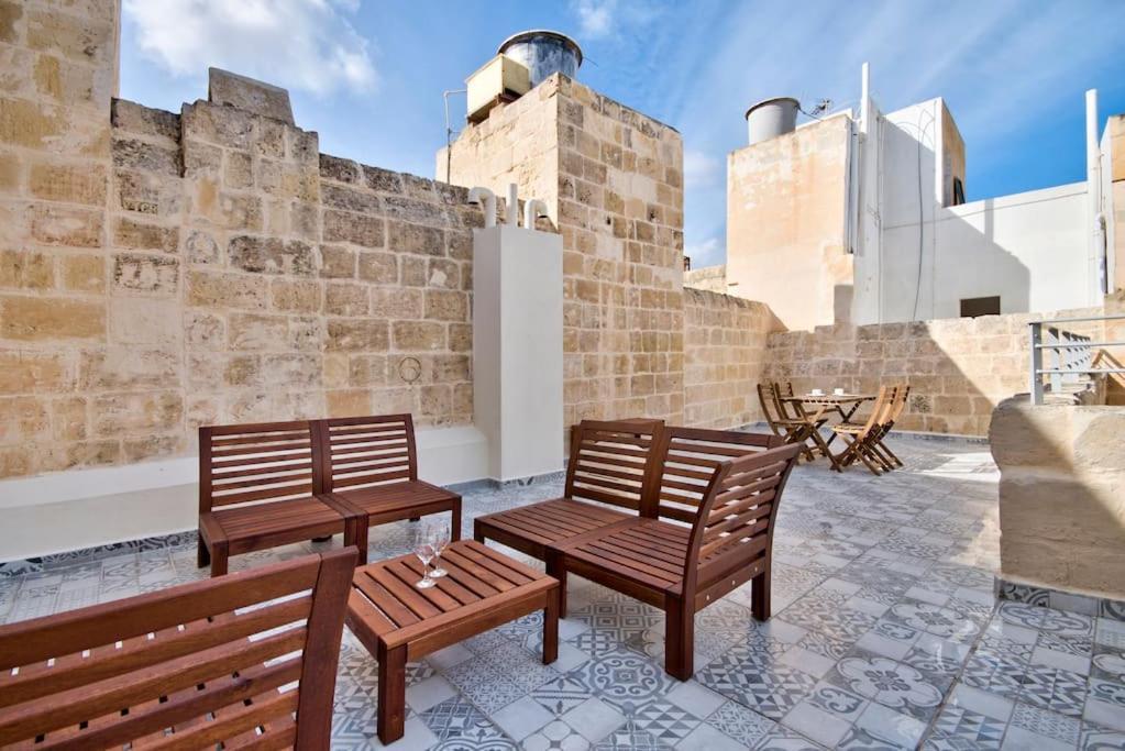 Vallettastay Old Lodge Apartment 3 Buitenkant foto