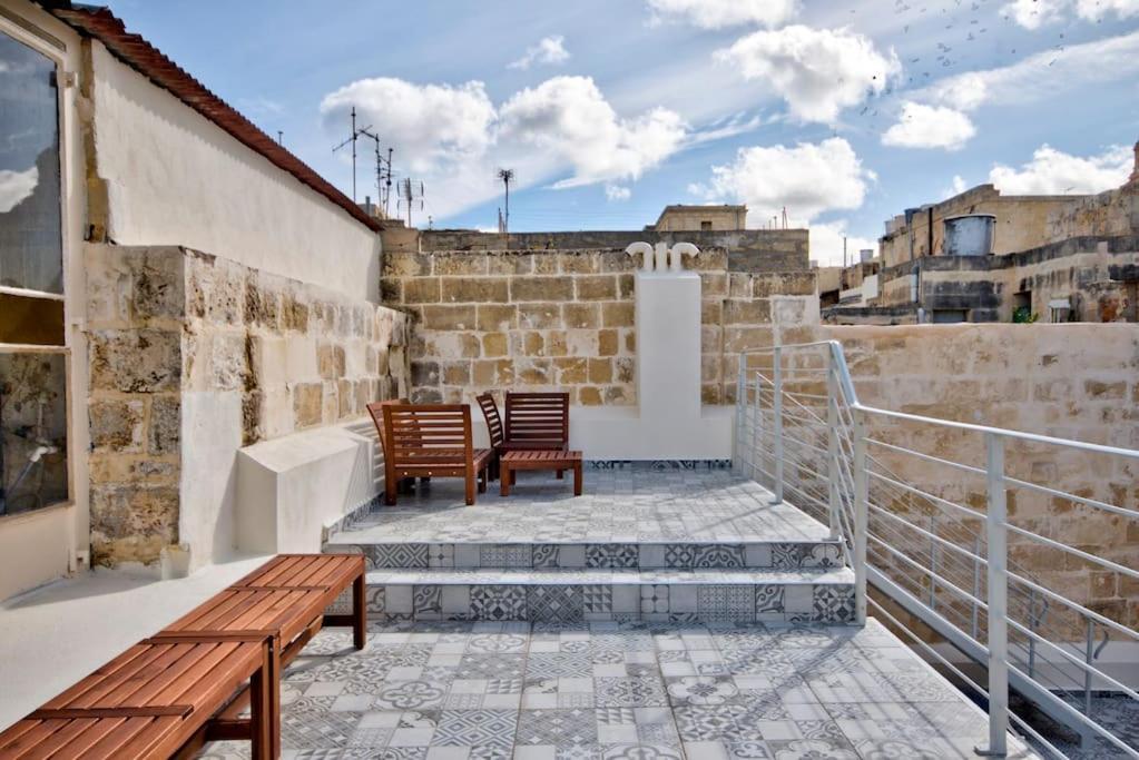 Vallettastay Old Lodge Apartment 3 Buitenkant foto