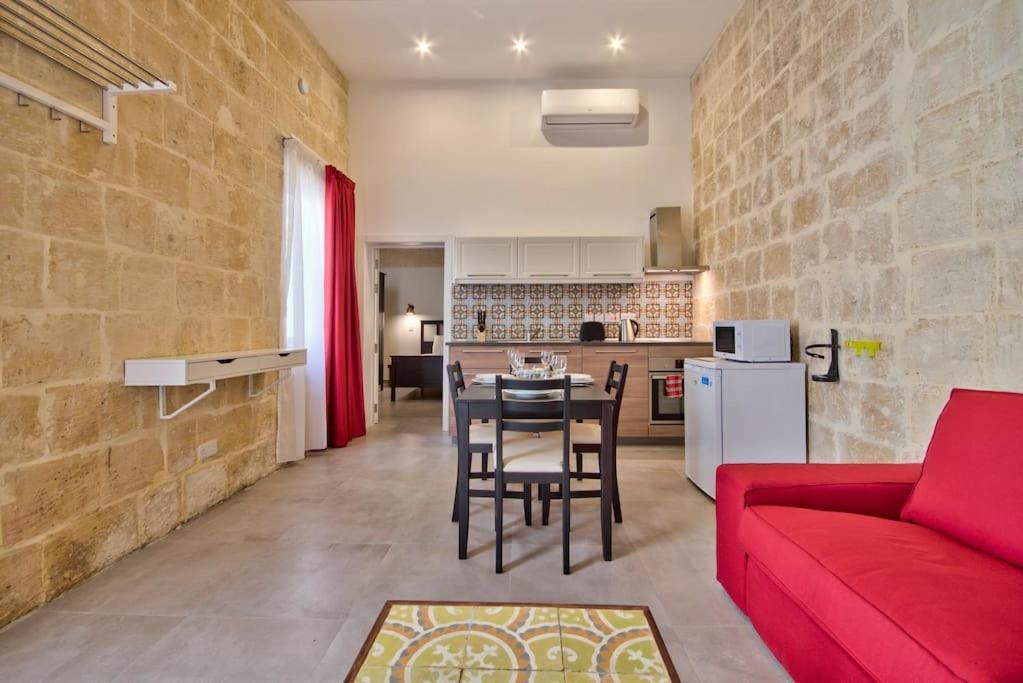 Vallettastay Old Lodge Apartment 3 Buitenkant foto