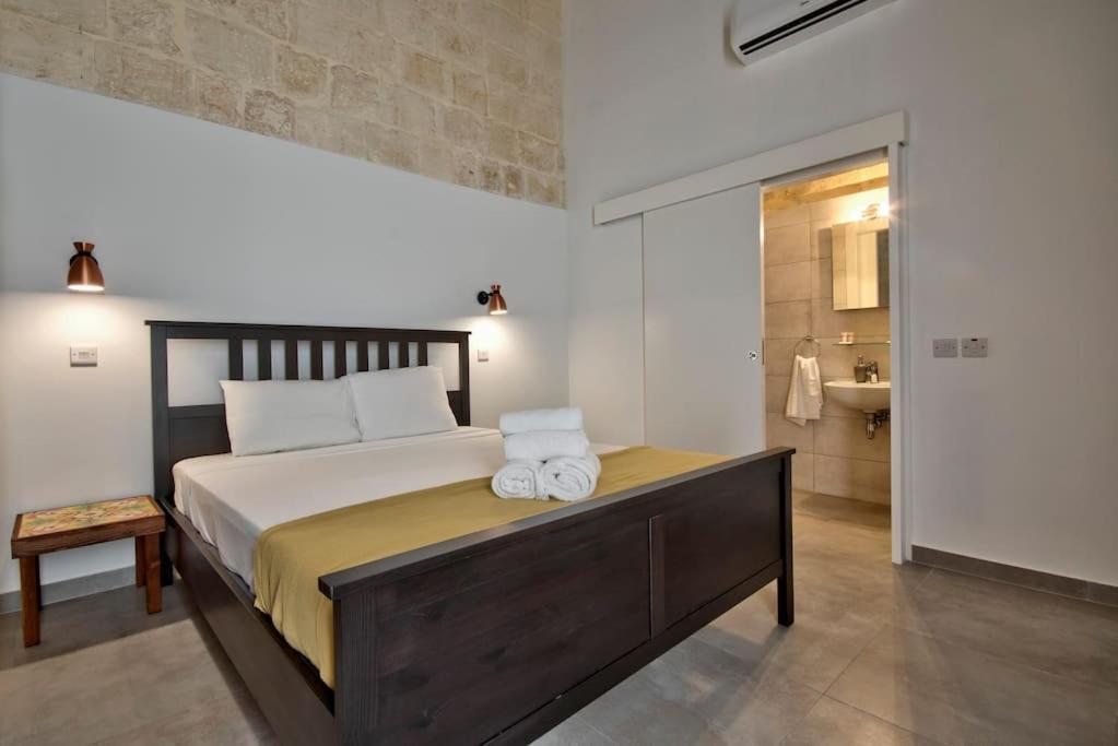 Vallettastay Old Lodge Apartment 3 Buitenkant foto
